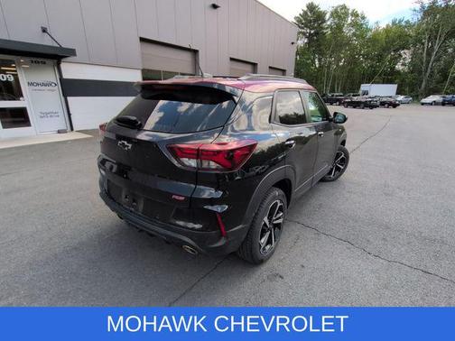 Mosaic Black Metallic 2021 Chevrolet Trailblazer RS
