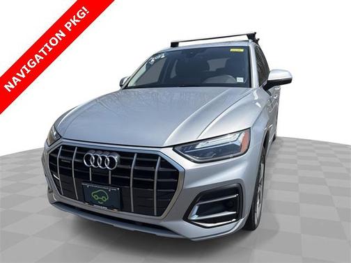 2023 Audi Q5 40 Premium Plus