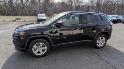 Diamond Black Crystal Pearlcoat 2023 Jeep Compass Sport