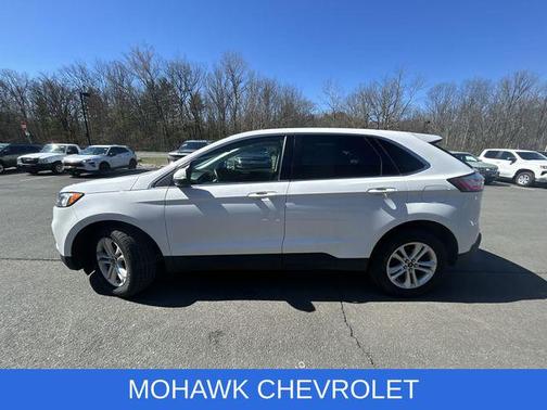 Oxford White 2020 Ford Edge SEL