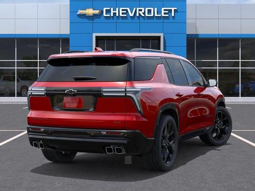 Radiant Red Tintcoat 2026 Chevrolet Traverse RS