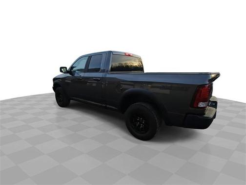 2022 RAM 1500 Classic Warlock Quad Cab 4x4 6'4' Box