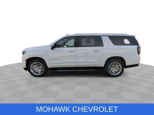 Summit White 2023 Chevrolet Suburban Premier