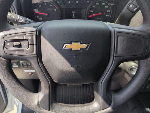Summit White 2025 Chevrolet Silverado 3500 WT