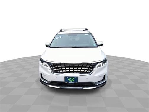 2022 Kia Carnival SX