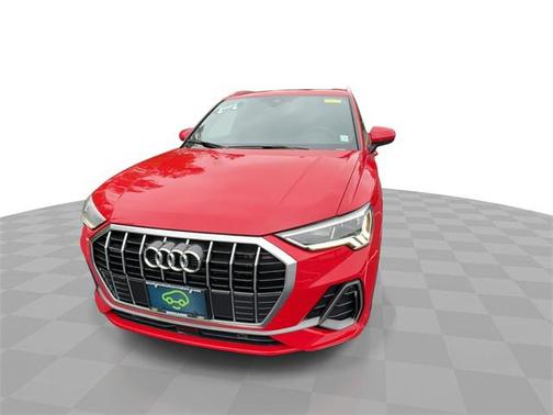 2024 Audi Q3 Premium 45 TFSI S line quattro Tiptronic