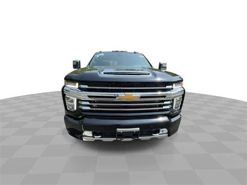 2022 Chevrolet Silverado 2500 High Country