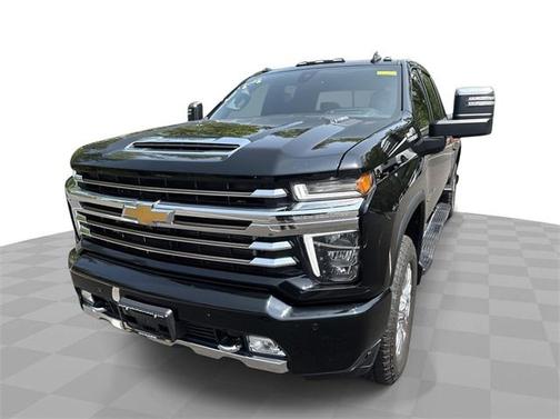2022 Chevrolet Silverado 2500 High Country