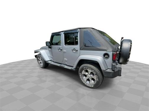 2017 Jeep Wrangler Unlimited Sahara