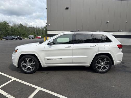 2020 Jeep Grand Cherokee Overland