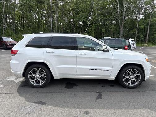 2020 Jeep Grand Cherokee Overland