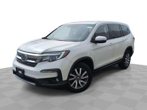 White Diamond Pearl 2019 Honda Pilot EX