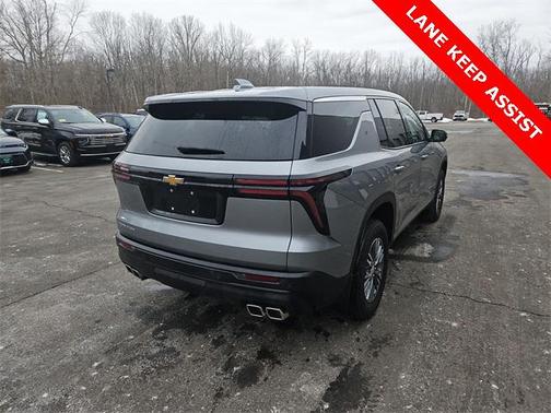 2024 Chevrolet Traverse LS