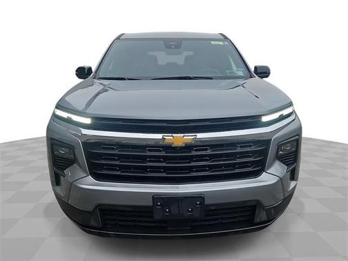 2024 Chevrolet Traverse LS