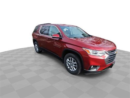 2020 Chevrolet Traverse LT Cloth