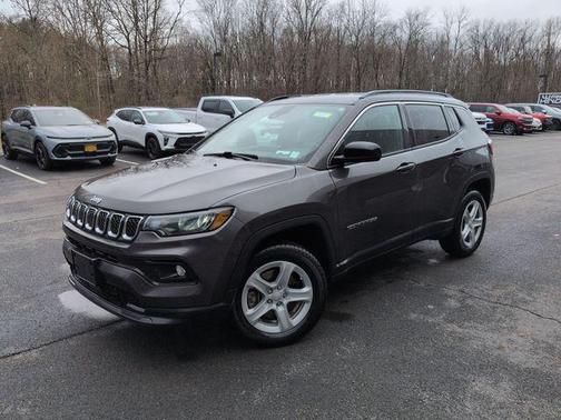 2023 Jeep Compass Latitude