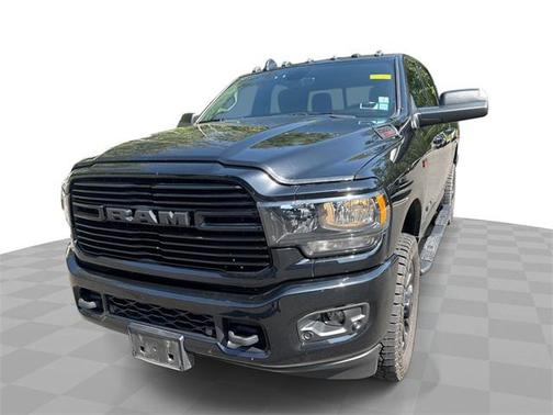 2020 RAM 2500 Big Horn Crew Cab 4X4 6'4' Box