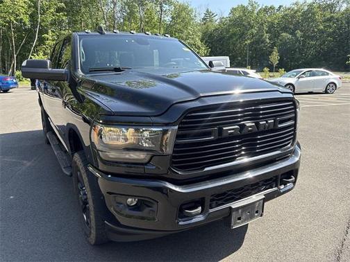 2020 RAM 2500 Big Horn Crew Cab 4X4 6'4' Box