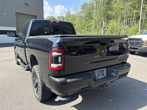2020 RAM 2500 Big Horn Crew Cab 4X4 6'4' Box