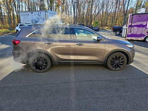 2019 Kia Sorento S