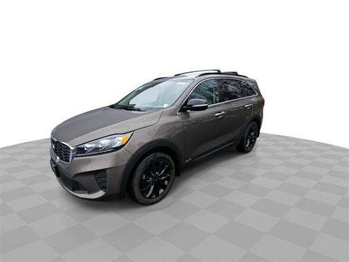 2019 Kia Sorento S
