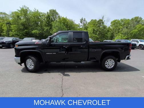 Black 2024 Chevrolet Silverado 2500 LT