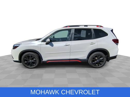 Crystal White Pearl 2019 Subaru Forester Sport