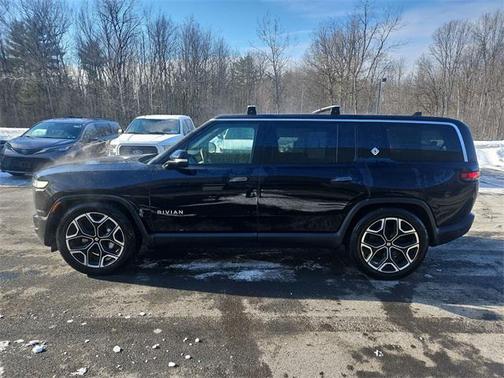 2024 Rivian R1S Adventure Dual Motor Max Pack