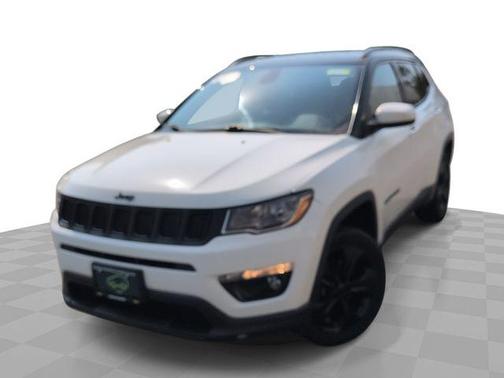 White Clearcoat 2019 Jeep Compass Latitude