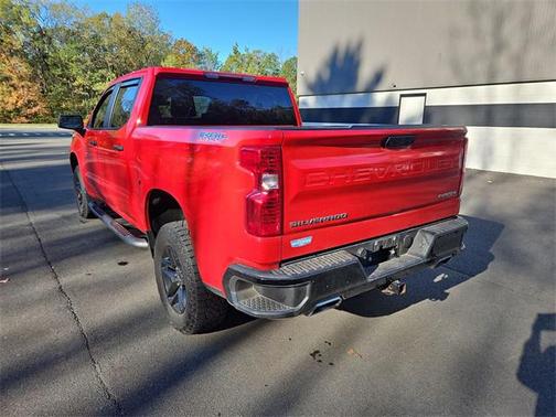 2023 Chevrolet Silverado 1500 Custom Trail Boss