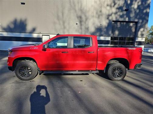 2023 Chevrolet Silverado 1500 Custom Trail Boss
