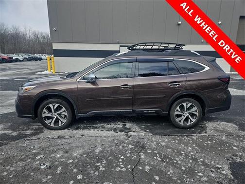 2022 Subaru Outback Touring XT