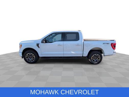 Oxford White 2022 Ford F-150 XLT