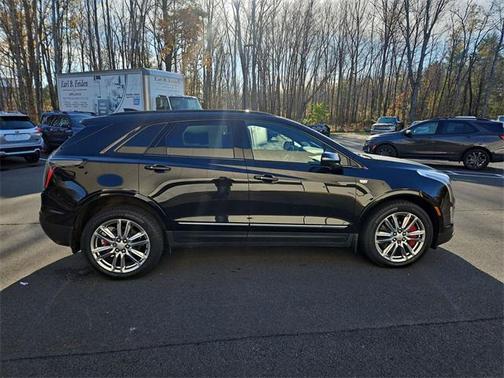 2024 Cadillac XT5 Sport