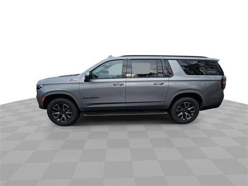 2023 Chevrolet Suburban 4WD Z71