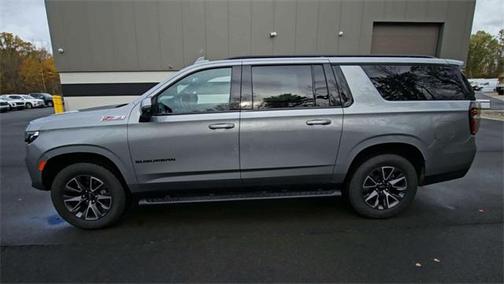 2023 Chevrolet Suburban 4WD Z71
