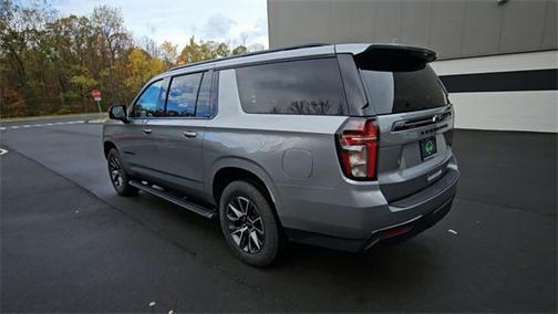 2023 Chevrolet Suburban 4WD Z71