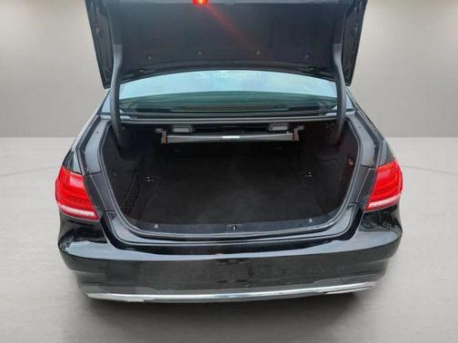 Black 2016 Mercedes-Benz E-Class E 350 4MATIC