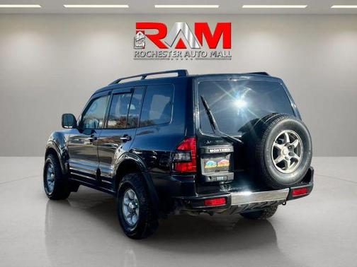 2002 Mitsubishi Montero Limited