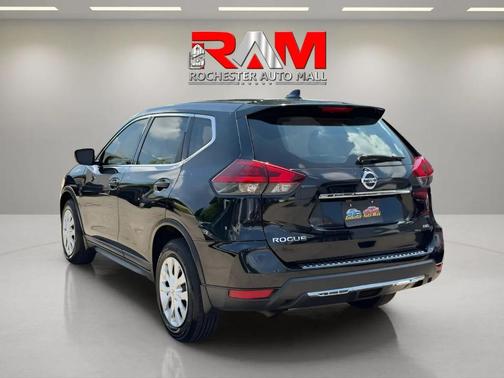 Magnetic Black 2018 Nissan Rogue S