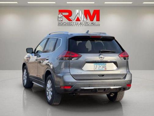 Gun Metallic 2019 Nissan Rogue SV