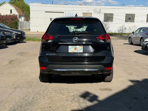 Magnetic Black 2020 Nissan Rogue S