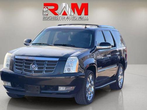 Black 2010 Cadillac Escalade Luxury