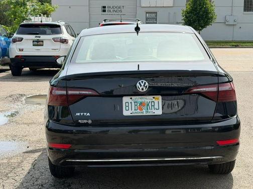 Black 2020 Volkswagen Jetta 1.4T SE