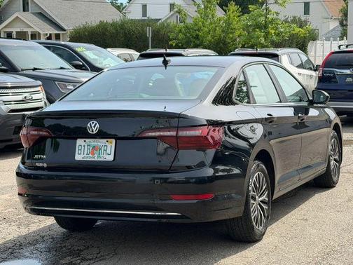 Black 2020 Volkswagen Jetta 1.4T SE
