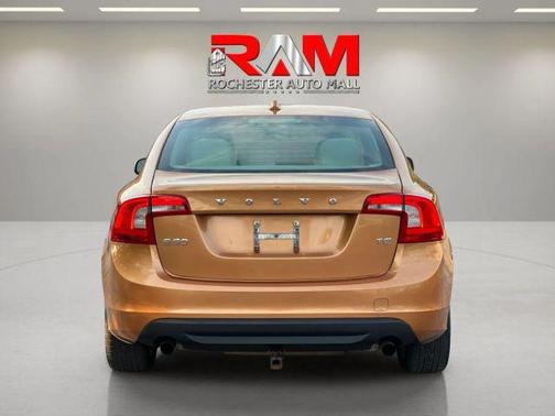 Vibrant Copper Metallic 2012 Volvo S60 T5