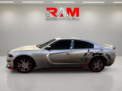 2016 Dodge Charger SXT