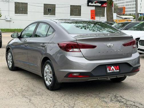 Brown 2020 Hyundai ELANTRA SE