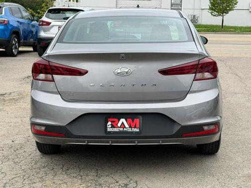 Brown 2020 Hyundai ELANTRA SE