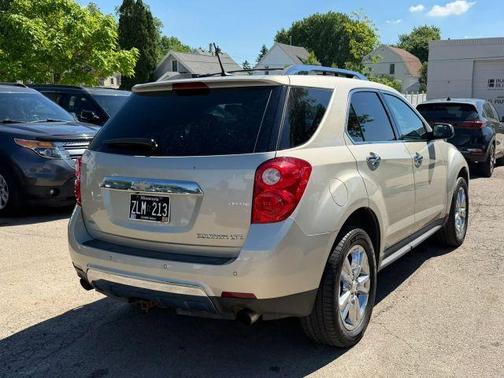 Gold 2014 Chevrolet Equinox LTZ